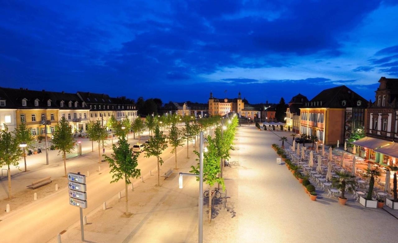 Gaestehaus Kronenstrasse Schwetzingen Kültér fotó