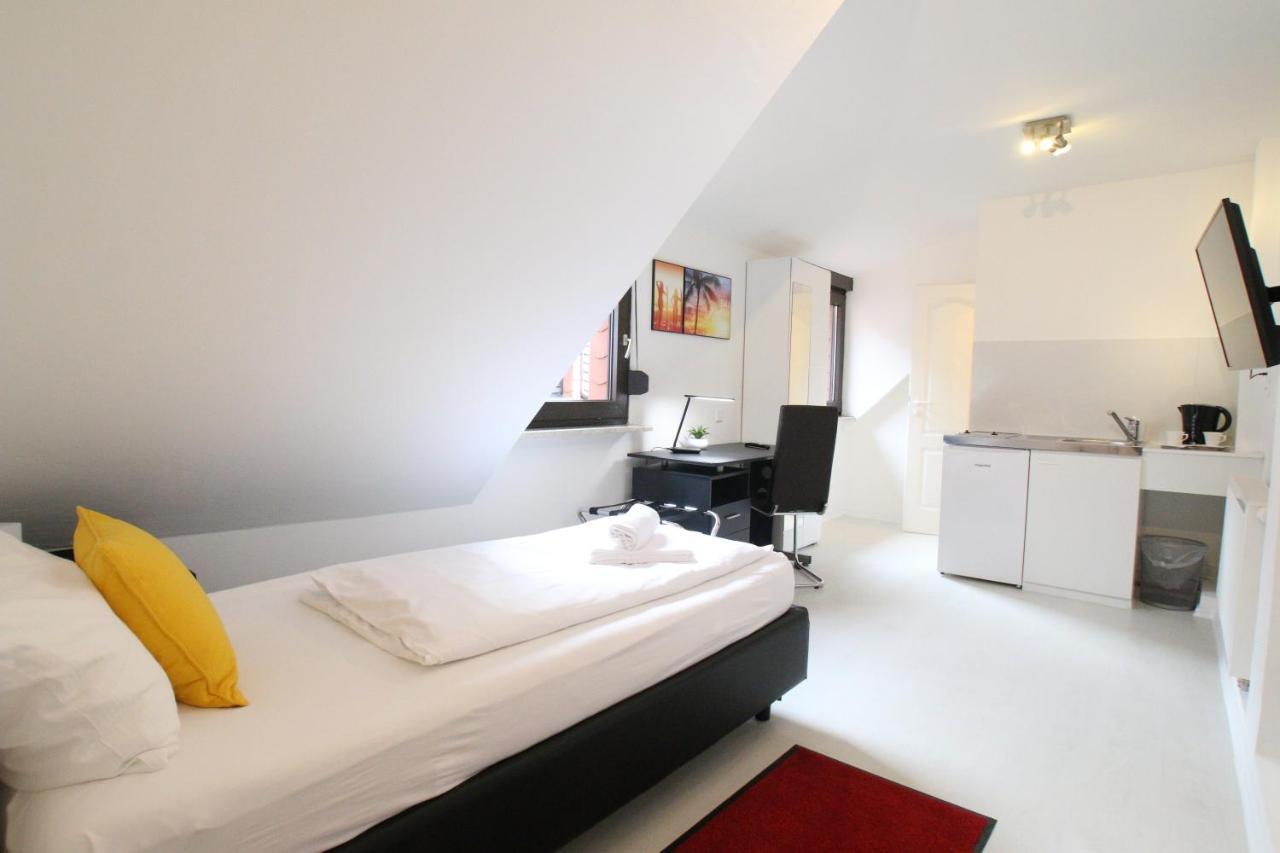 Gaestehaus Kronenstrasse Schwetzingen Kültér fotó